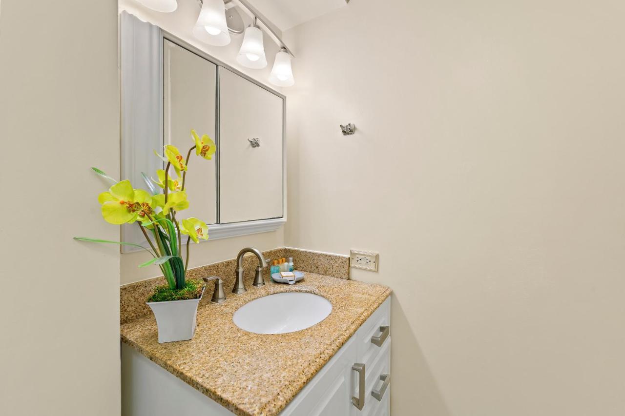 Pacific Monarch - 1 Bedroom - Ocean And City Views! 檀香山 外观 照片