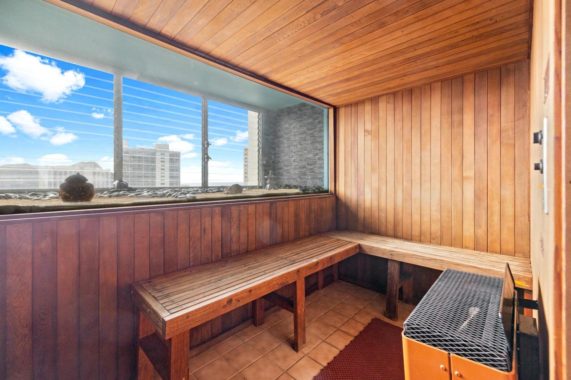 Pacific Monarch - 1 Bedroom - Ocean And City Views! 檀香山 外观 照片