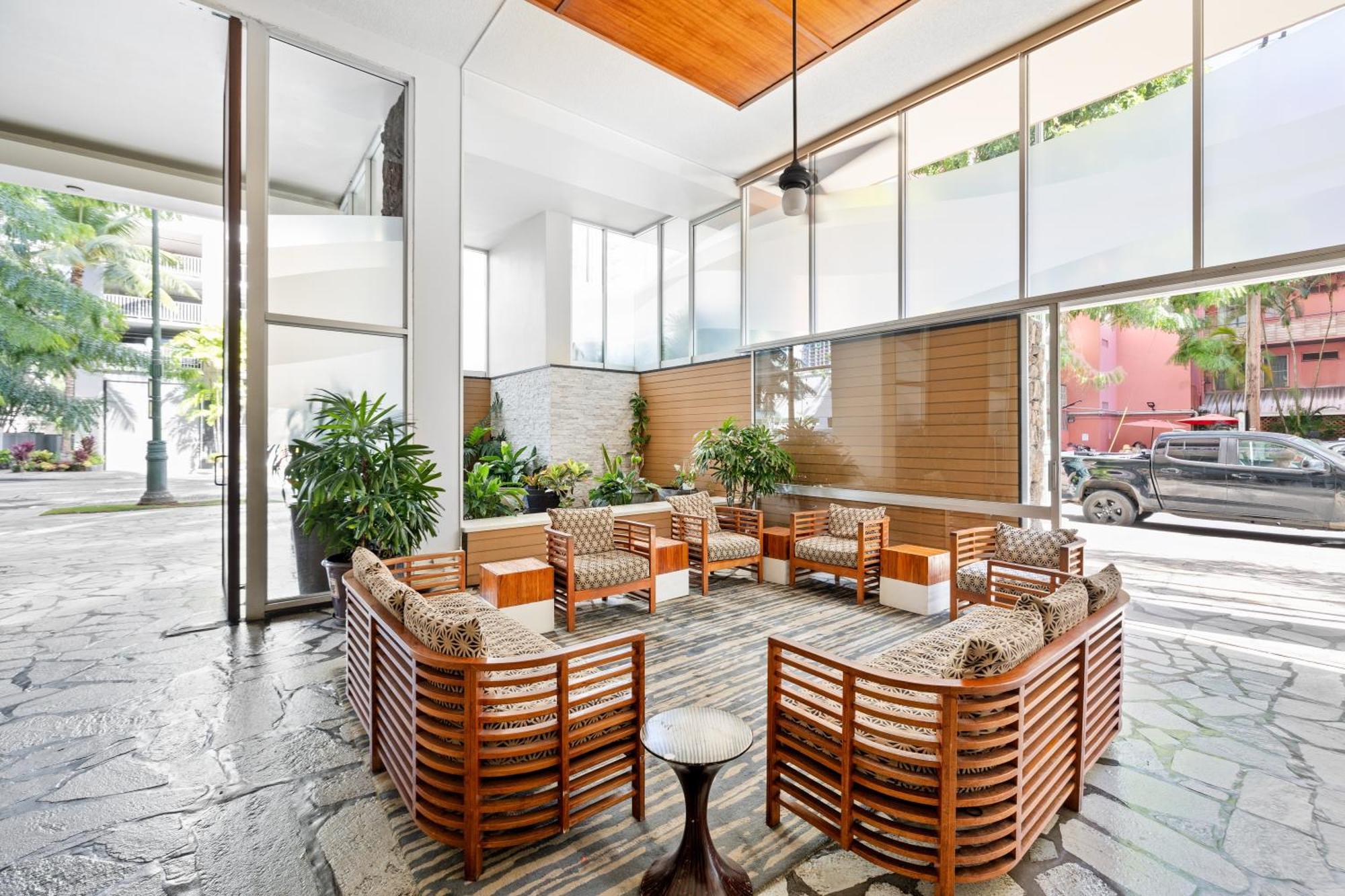 Pacific Monarch - 1 Bedroom - Ocean And City Views! 檀香山 外观 照片