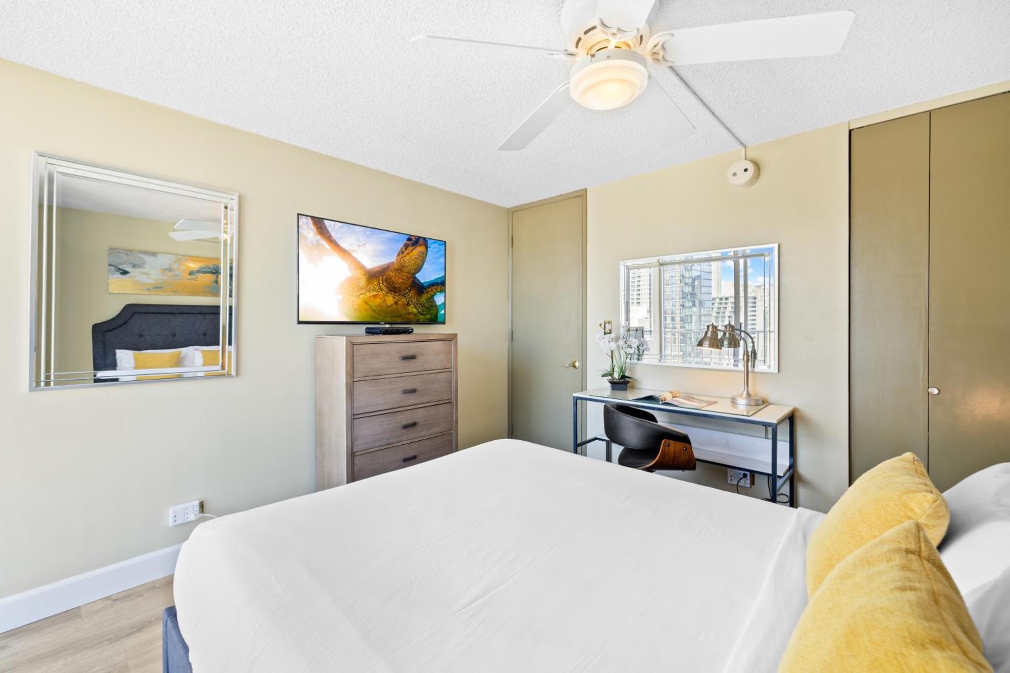 Pacific Monarch - 1 Bedroom - Ocean And City Views! 檀香山 外观 照片